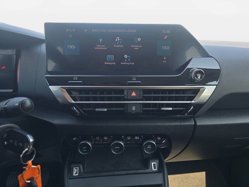 Citroën C4 1,2 PureTech 100 Feel 5d