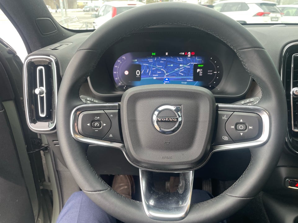 Volvo XC40 ReCharge Extended Range Core 5d