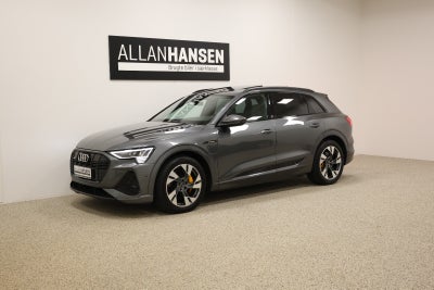 Audi e-tron 55 S-line quattro 5d