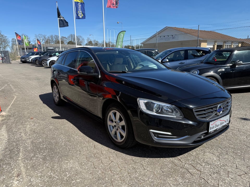 Volvo V60 2,0 D4 190 Momentum aut. 5d