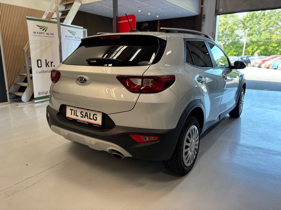 Kia Stonic 1,2 Attraction 5d