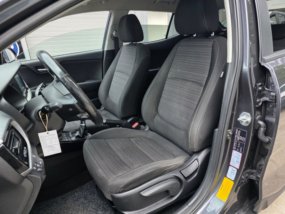 Kia Stonic 1,2 Attraction 5d