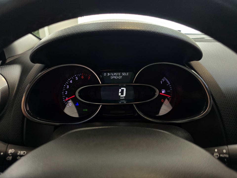 Renault Clio IV 0,9 TCe 90 Limited 5d