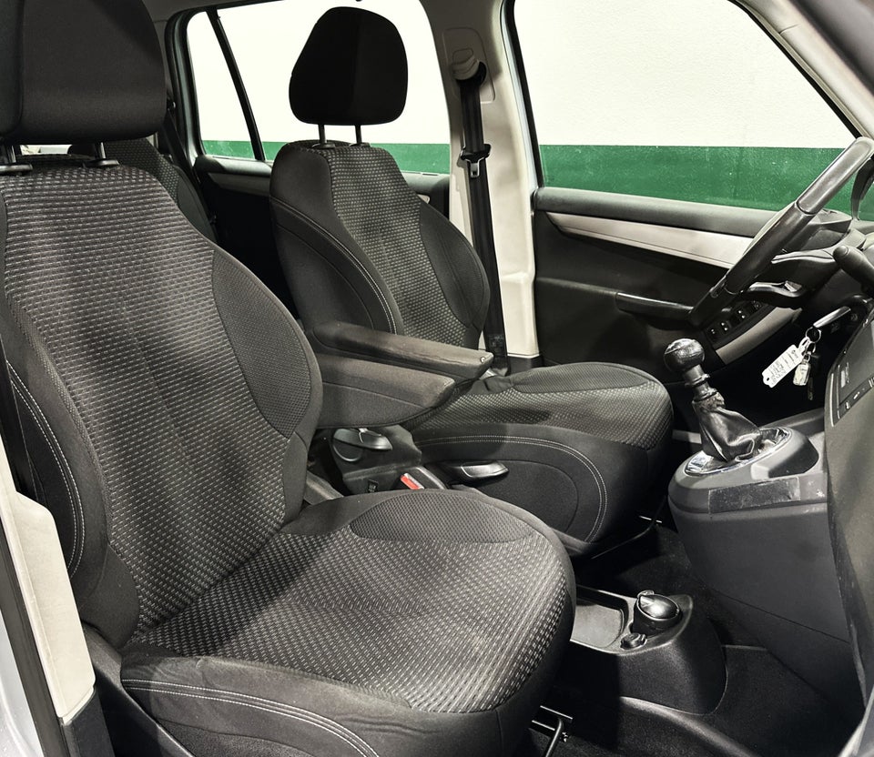 Citroën Grand C4 Picasso 2,0 HDi 150 Seduction 7prs 5d