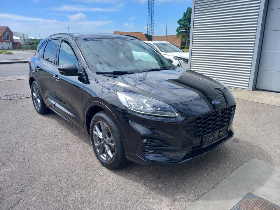 Ford Kuga 2,5 PHEV ST-Line X CVT 5d