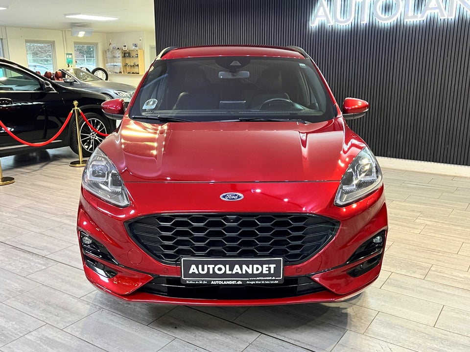 Ford Kuga 2,5 PHEV ST-Line X CVT 5d