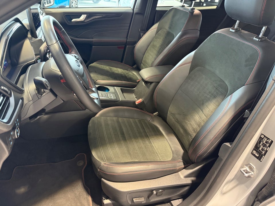 Ford Kuga 2,5 PHEV Graphite Tech CVT 5d