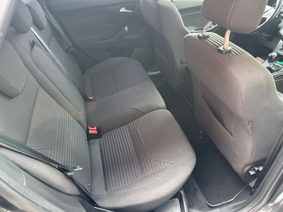 Ford Focus 1,0 SCTi 125 Titanium stc. 5d