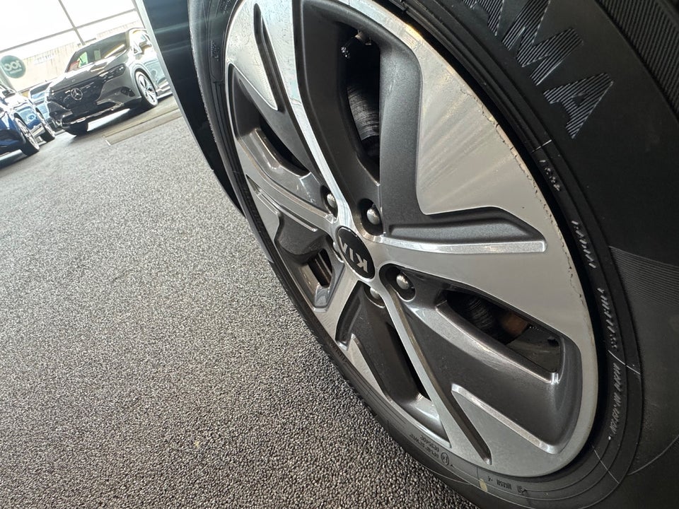 Kia e-Niro 64 Advance 5d