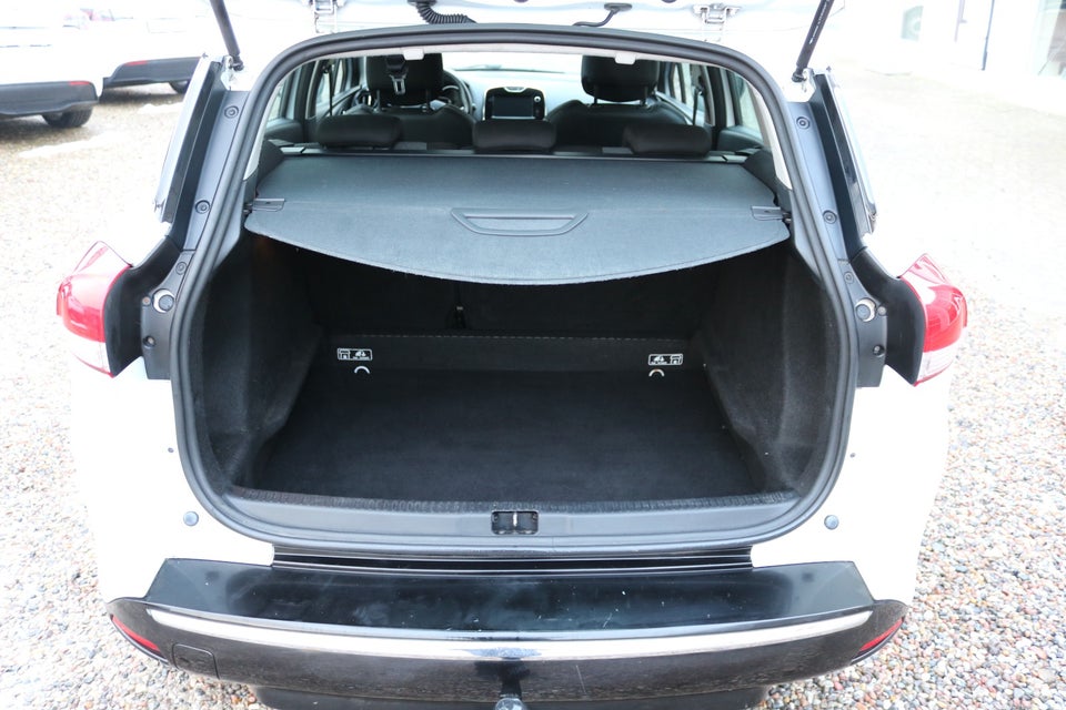 Renault Clio IV 0,9 TCe 90 Expression Sport Tourer 5d