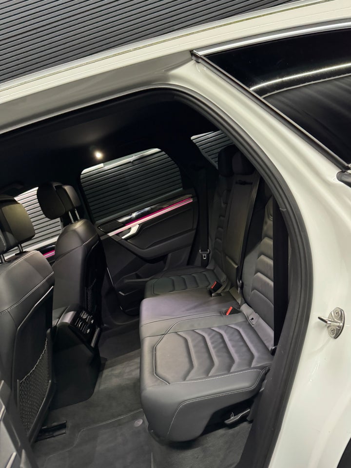 VW Touareg 3,0 TSi 340 R-line aut. 4Motion 5d