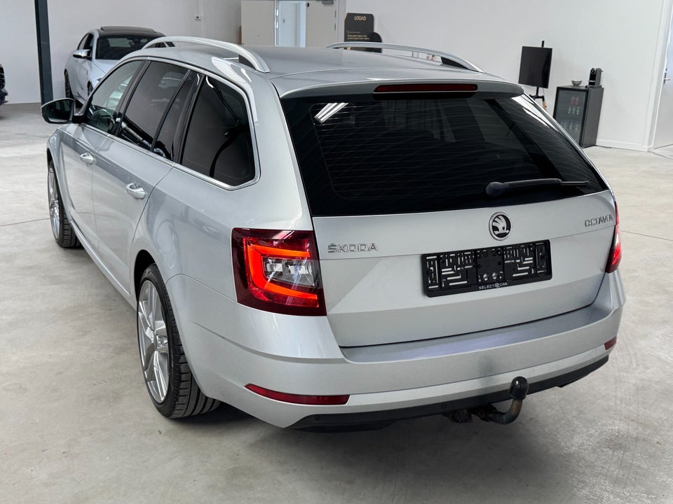 Skoda Octavia 1,6 TDi 115 Style Combi DSG 5d