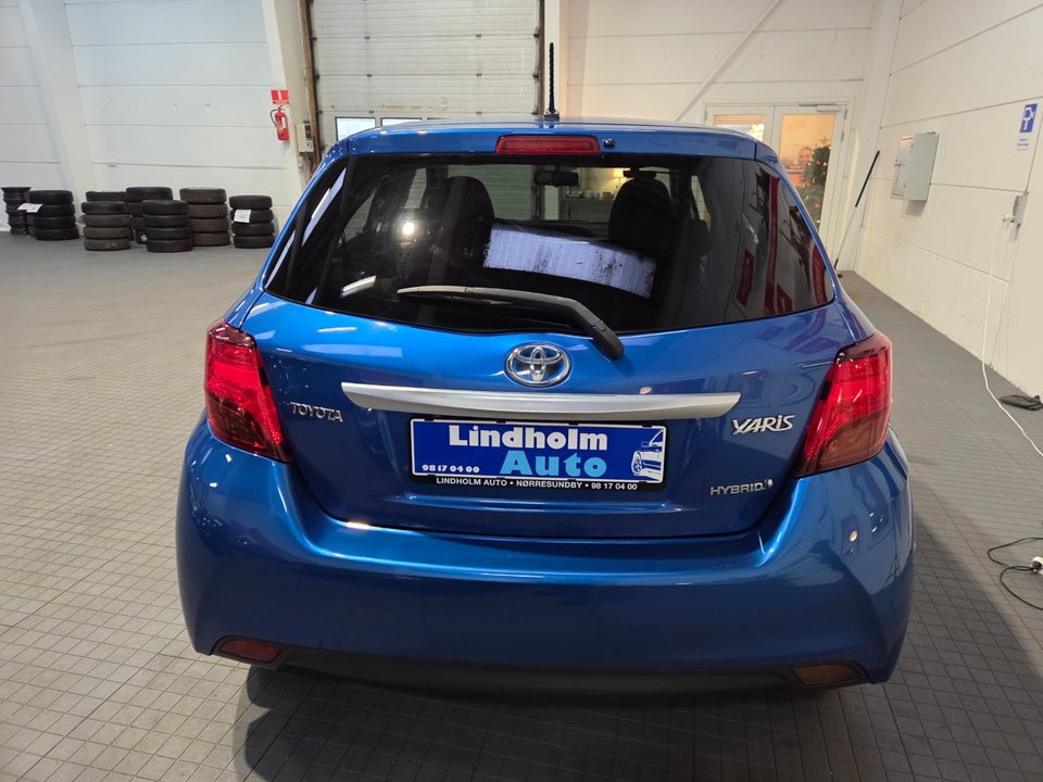 Toyota Yaris 1,5 Hybrid H2 Premium e-CVT 5d