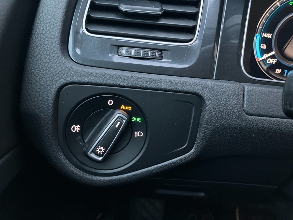 VW e-Golf VII Comfortline 5d