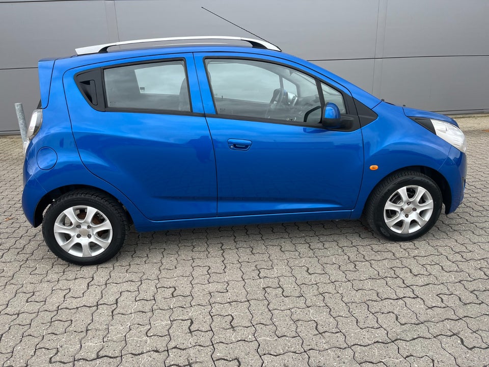 Chevrolet Spark 1,0 LS 5d