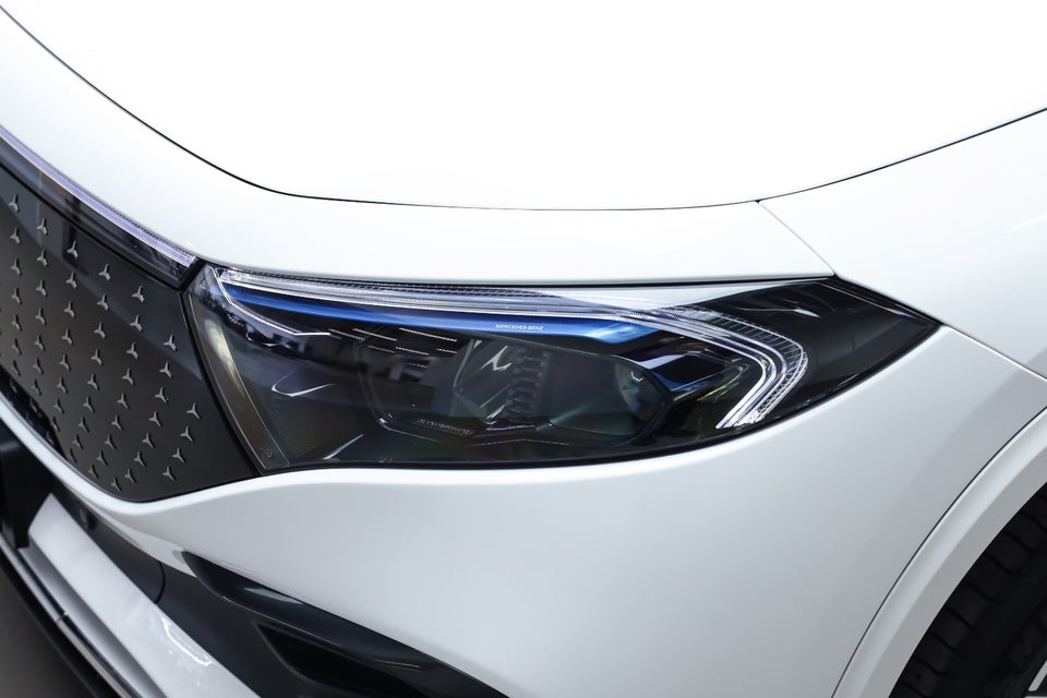 Mercedes EQA250+ AMG Premium 5d