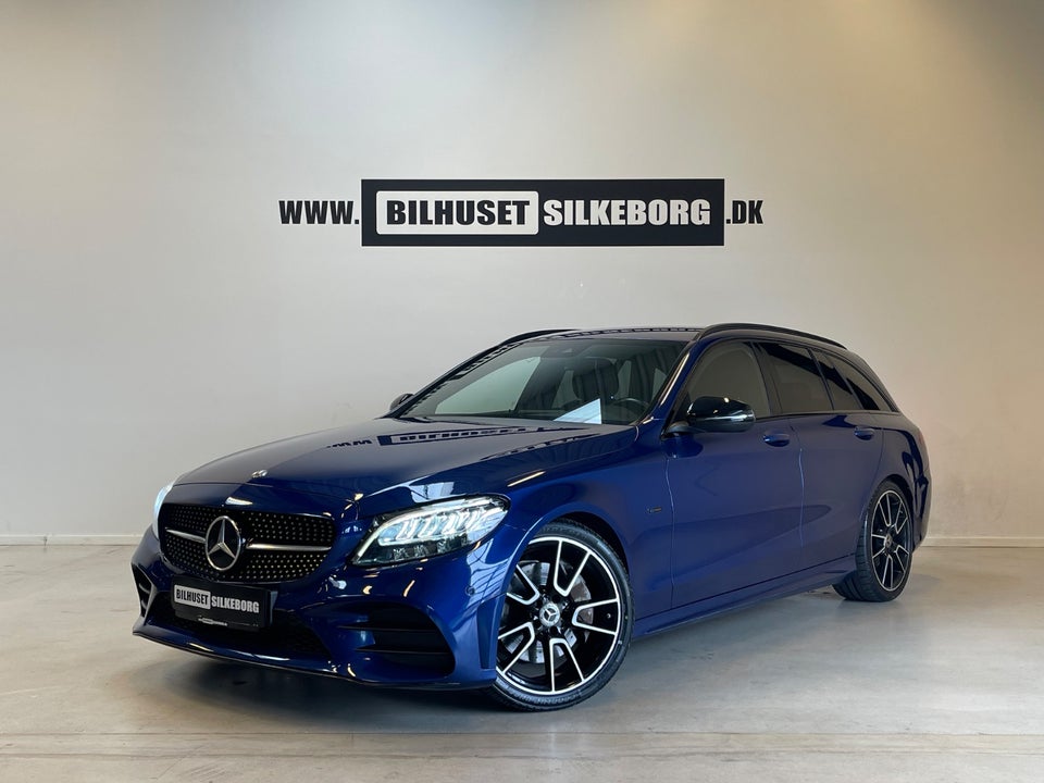 Mercedes C300 de 2,0 AMG Line stc. aut. 5d