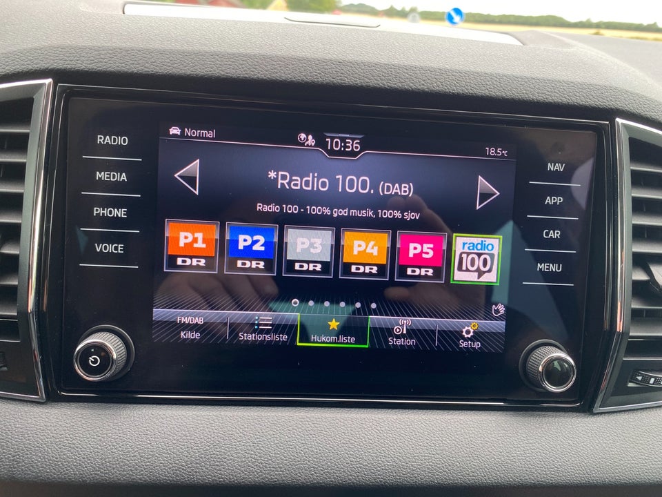 Skoda Karoq 2,0 TDi 115 Style DSG 5d