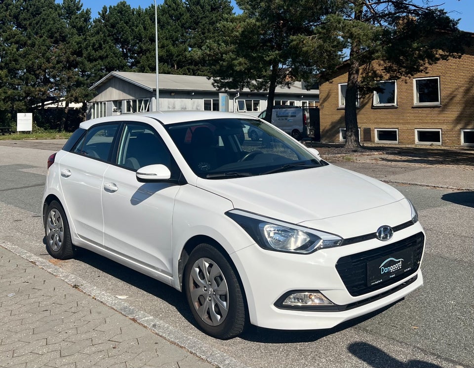 Hyundai i20 1,0 T-GDi Spring 5d