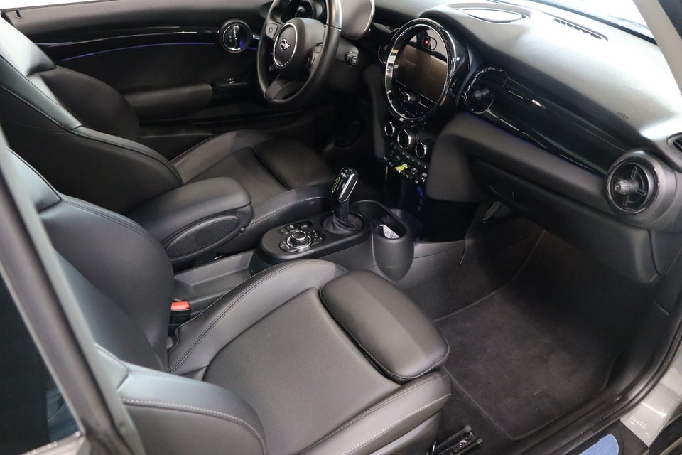 MINI Cooper SE Edition Premium Plus 3d