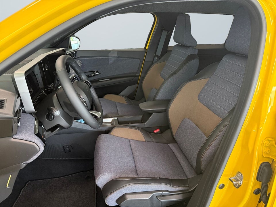 Renault 5 E-Tech 40 Techno 5d