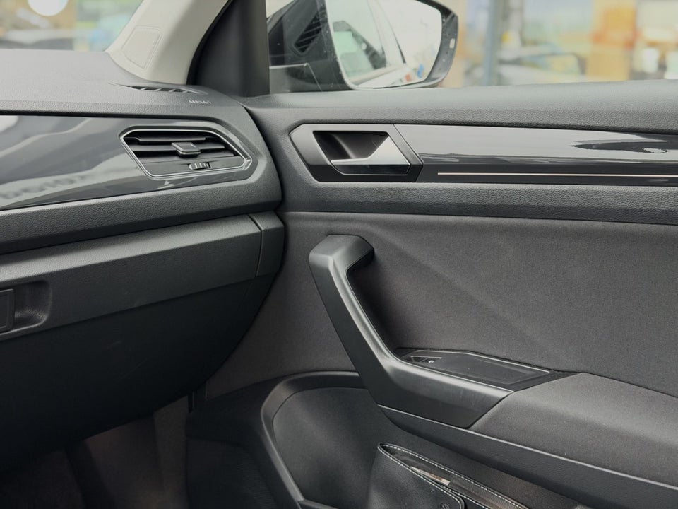 VW T-Roc 1,5 TSi 150 Sport Team DSG 5d