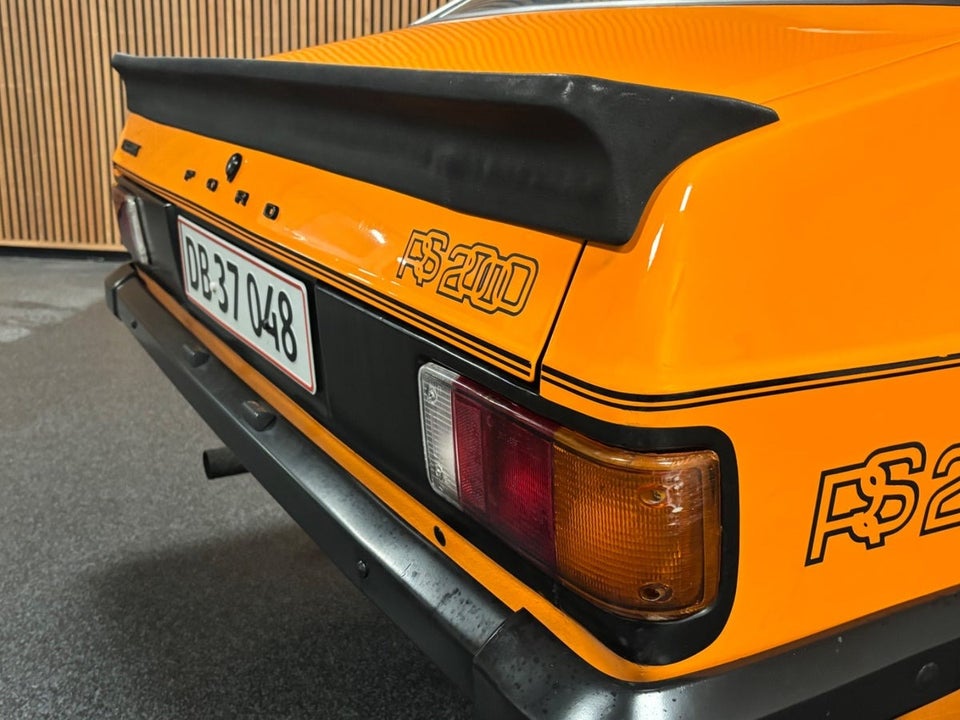 Ford Escort 2,0 RS2000 2d