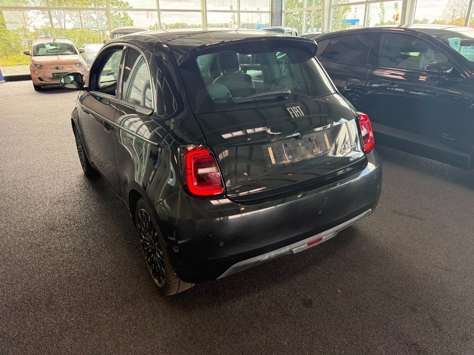 Fiat 500e 42 la Prima Sky 3d
