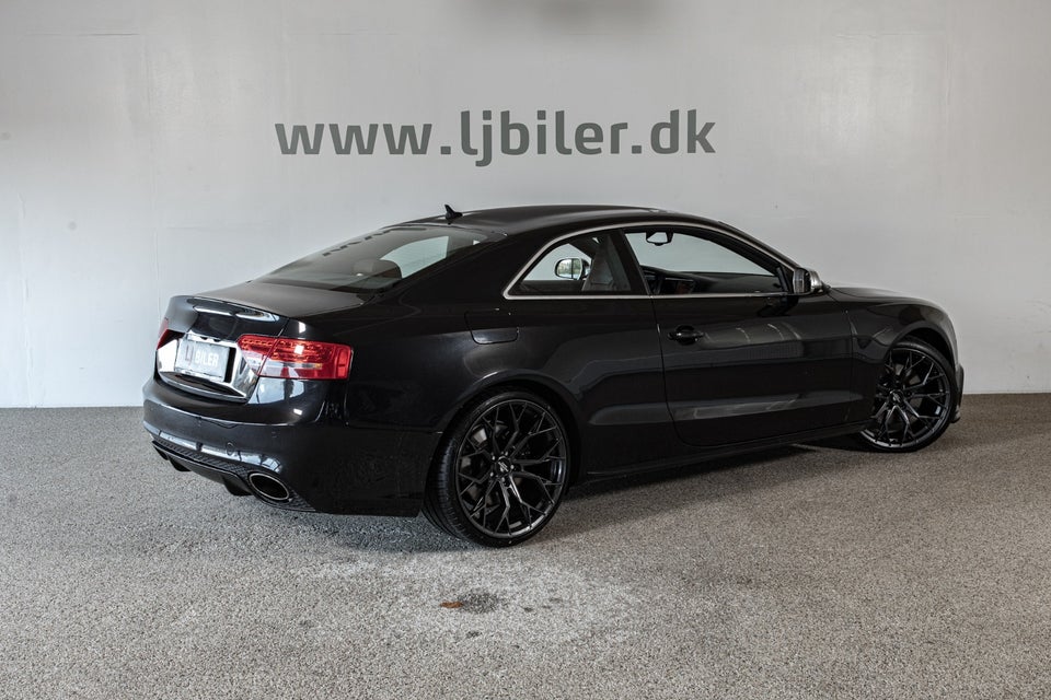 Audi S5 4,2 FSi Coupé quattro 2d