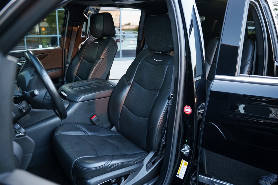 Cadillac Escalade 6,2 V8 ESV Platinum aut. 7prs 5d
