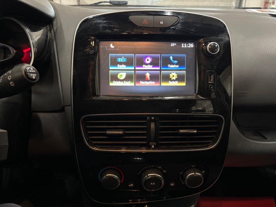 Renault Clio IV 1,5 dCi 90 Limited Sport Tourer 5d