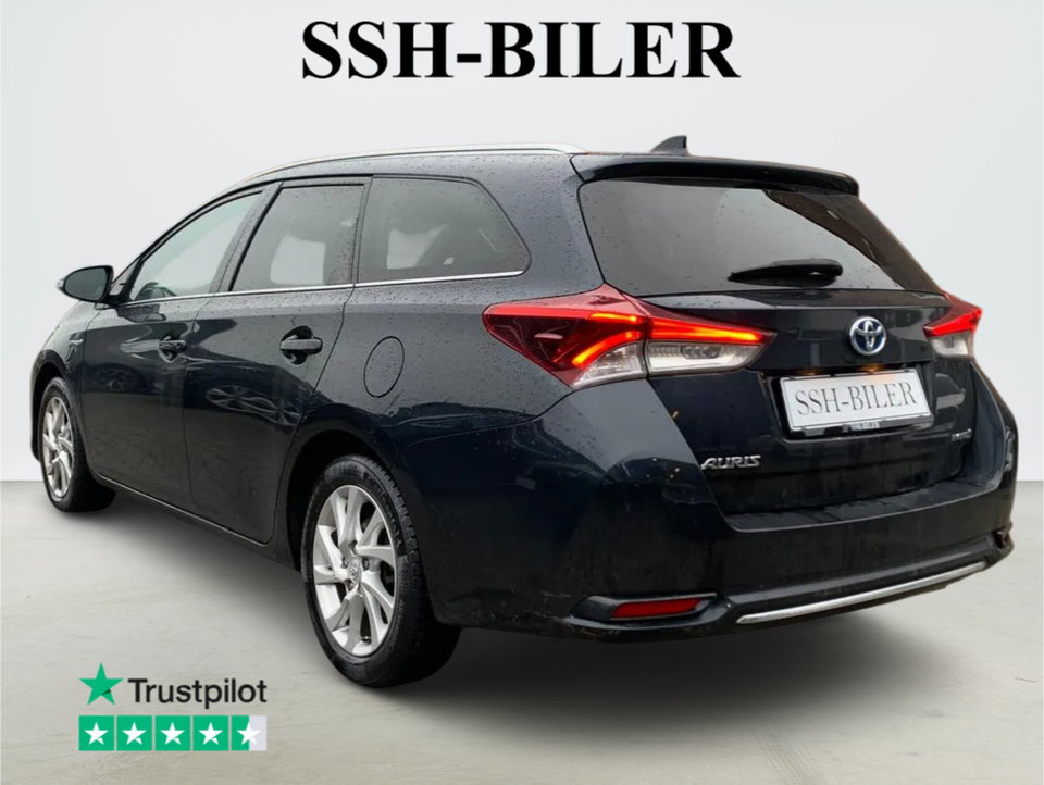 Toyota Auris 1,8 Hybrid Style Touring Sports CVT 5d
