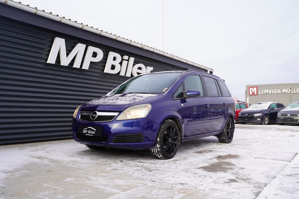 Opel Zafira 2,2 16V Comfort 5d