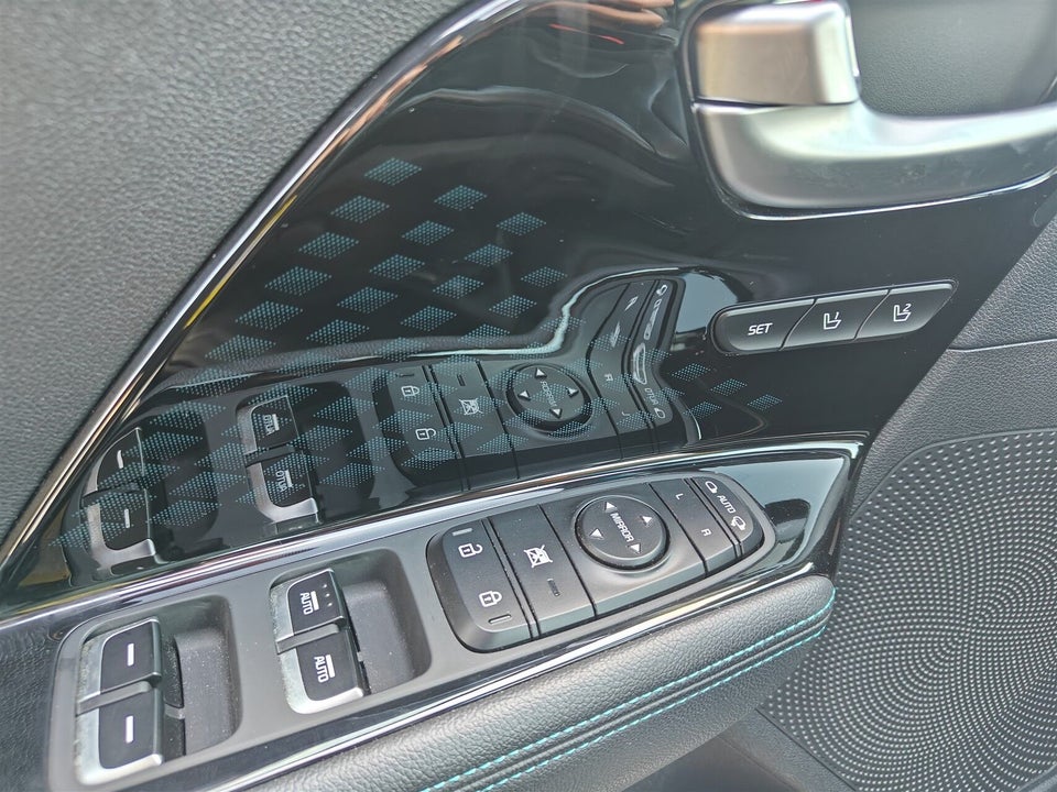 Kia e-Niro 64 Advance 5d