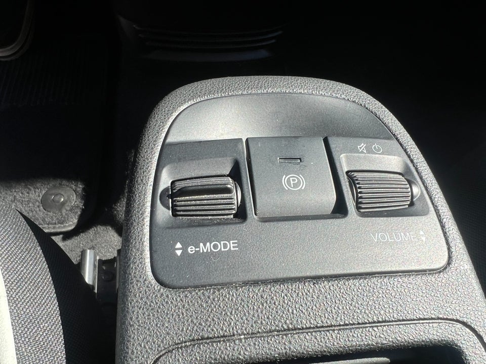 Fiat 500e 42 Icon 3+1 4d