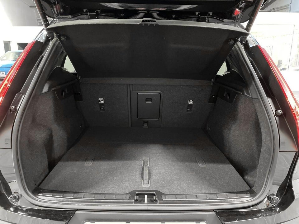 Volvo EX40 Twin Performance Ultra 5d