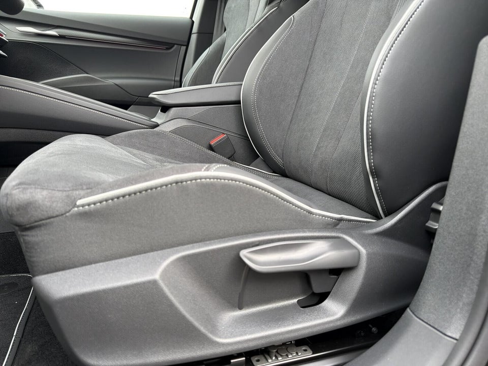 Skoda Elroq 85 iV Sportline 5d