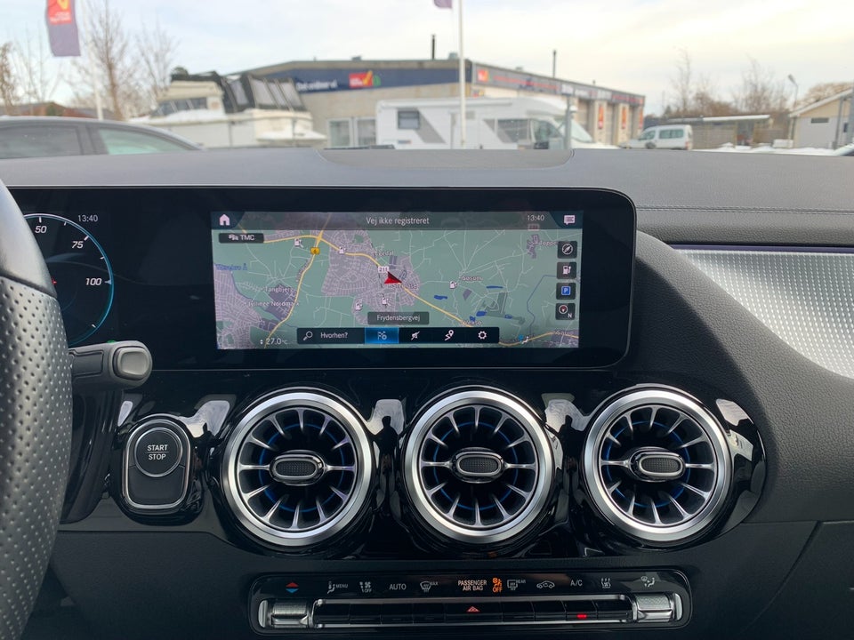 Mercedes EQA250 AMG Line 5d