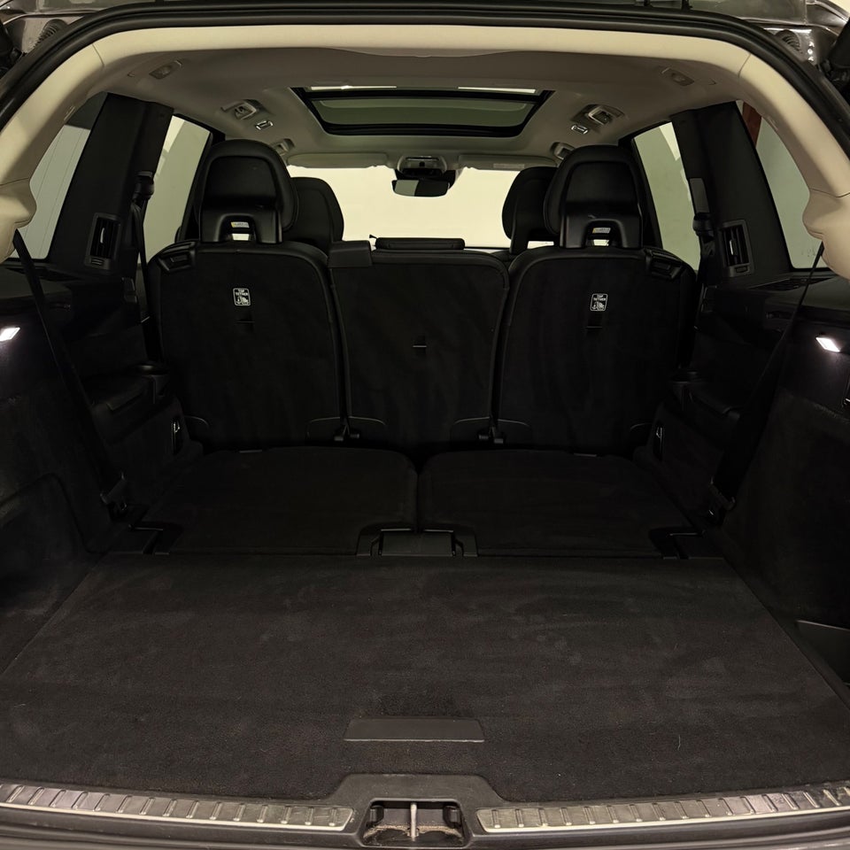 Volvo XC90 2,0 T8 ReCharge R-Design aut. AWD 7prs 5d