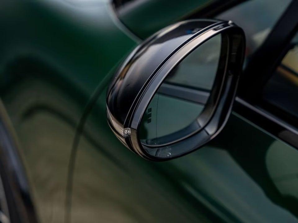 Porsche Macan Turbo 5d