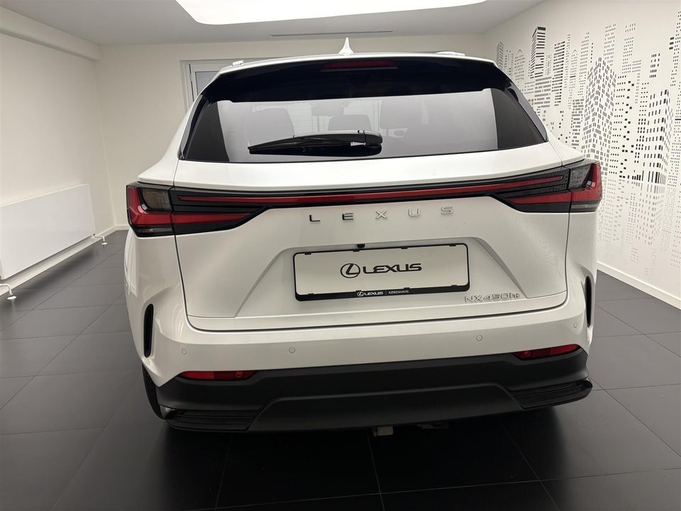 Lexus NX450h+ 2,5 Luxury aut. AWD 5d