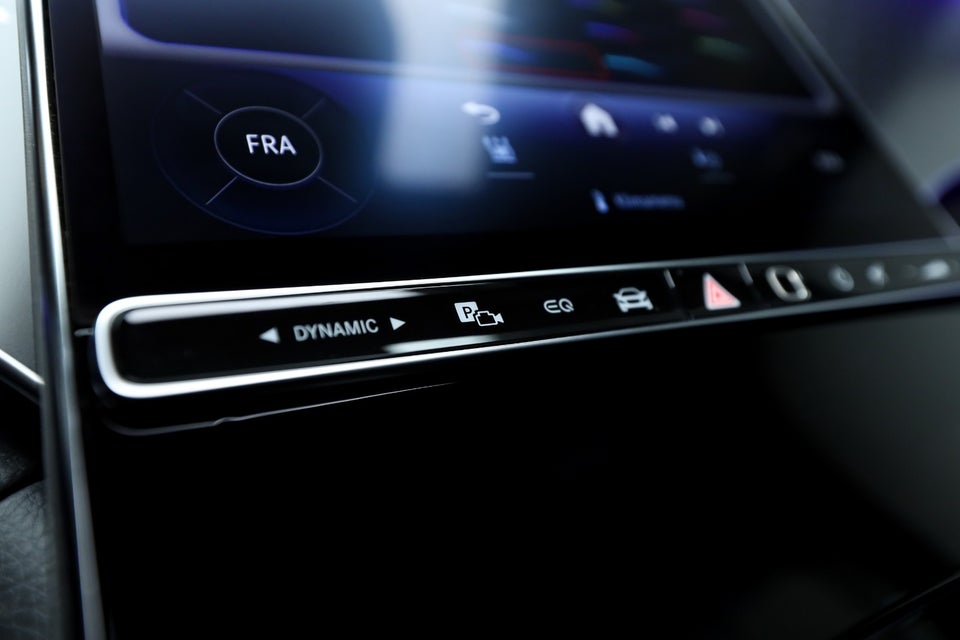 Mercedes EQE350 AMG Line 4d