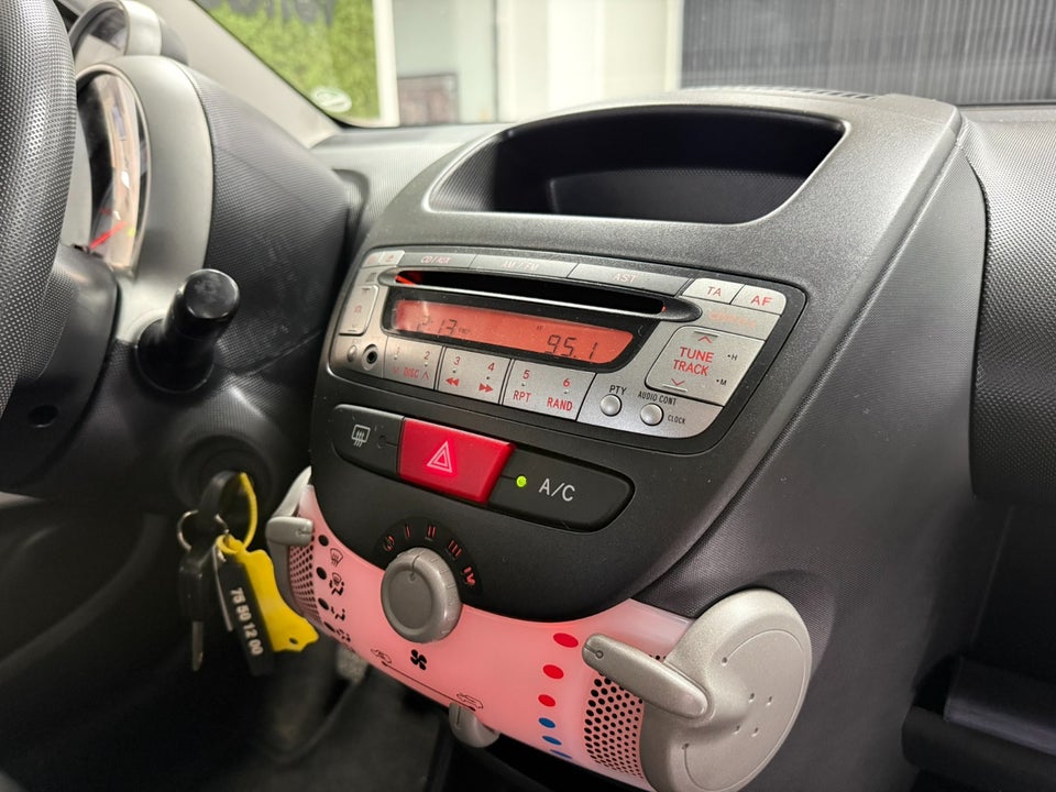 Citroën C1 1,0i Seduction Clim 5d