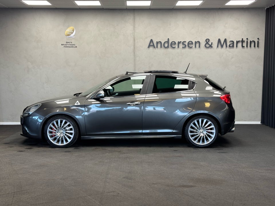 Alfa Romeo Giulietta 1,75 TBi Quadrifoglio Verde 5d