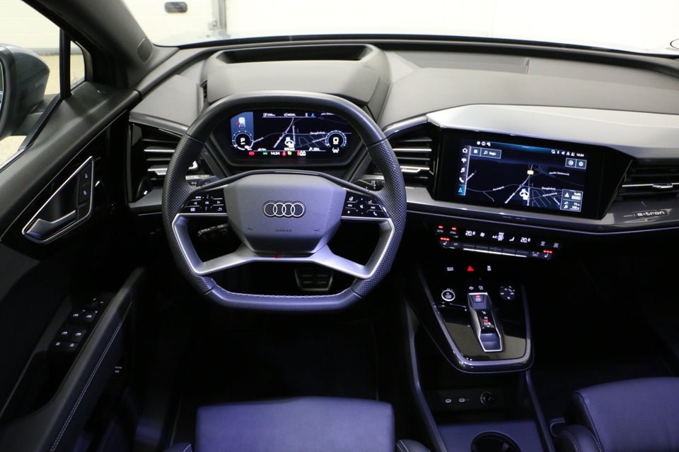 Audi Q4 e-tron 50 S-line quattro 5d