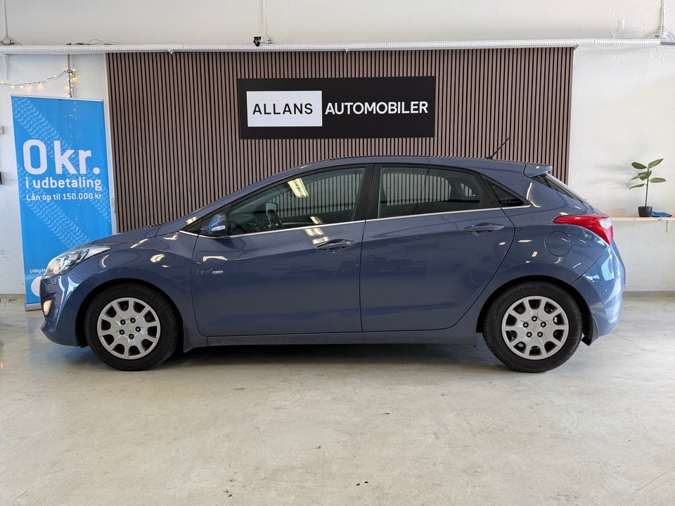 Hyundai i30 1,6 CRDi 110 Comfort Eco 5d