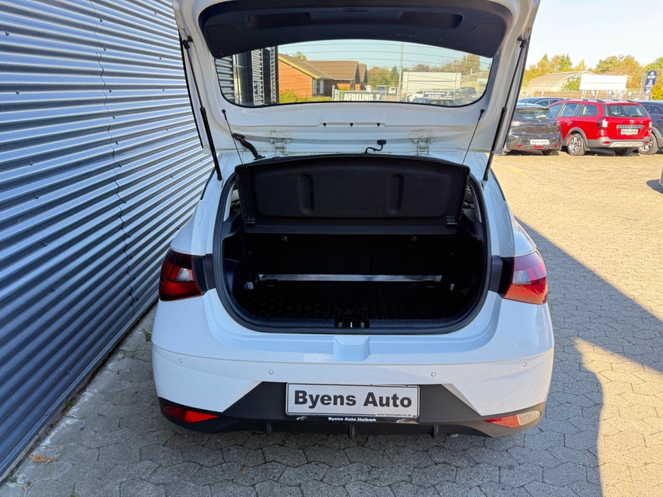 Hyundai i20 1,0 T-GDi Essential 5d