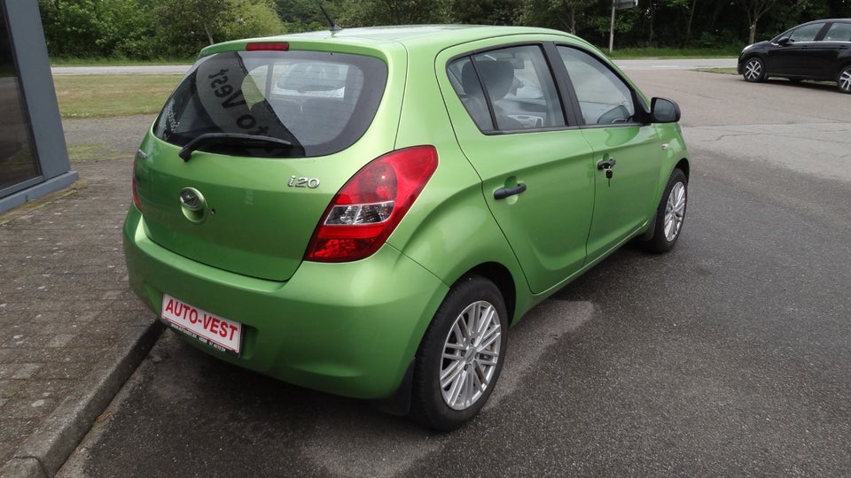 Hyundai i20 1,25 Classic 5d