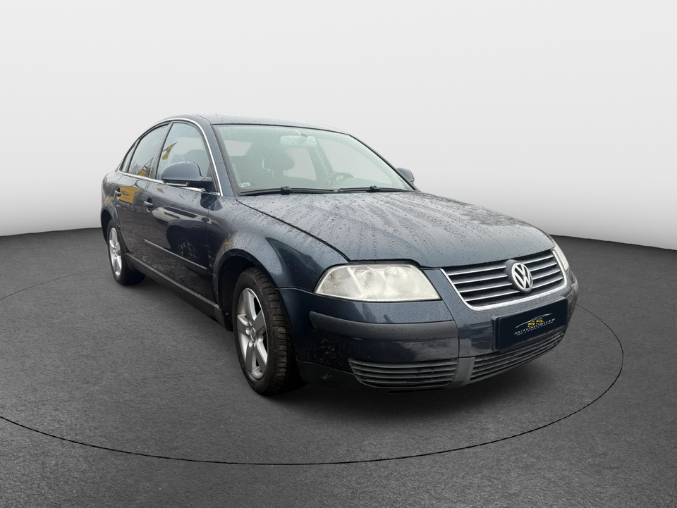 VW Passat 1,8 T 4d