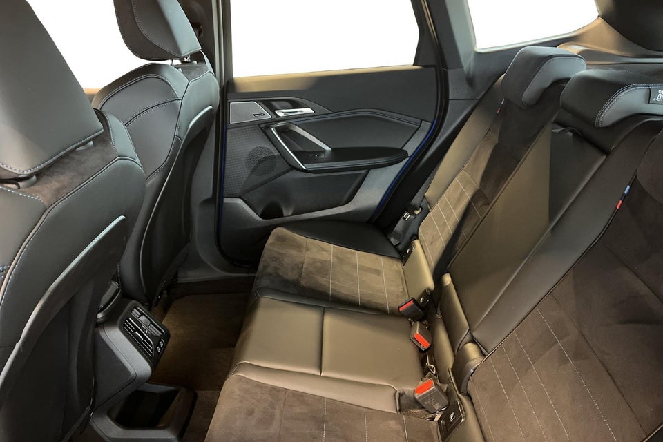 BMW iX1 xDrive30 Fully Charged 5d